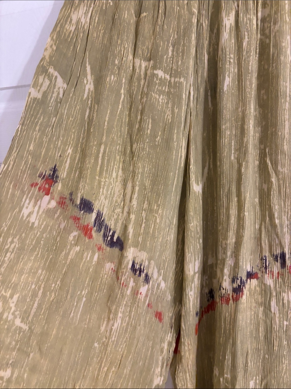 Olive Green Pleated Wide-Leg Palasso pants - Picture 2 of 7